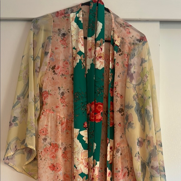 Kori Blue Bell Sleeve Sundress Resort Wear - Picture 3 of 9